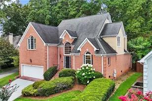 1696 Harts Run, Atlanta, GA 30341 - Photo 2