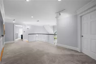 1696 Harts Run, Atlanta, GA 30341 - Photo 32