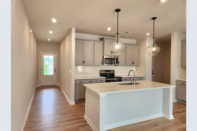 848 Leraes Way, Loganville, GA 30052 - Photo 2
