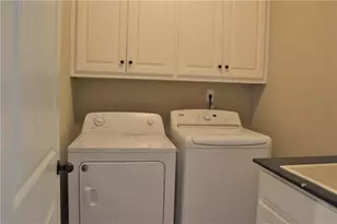 1450 Ashbury Park Dr NE, Hoschton, GA 30548 - Photo 28