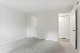 1201 Vicksburg Pl, Atlanta, GA 30350 - Photo 14