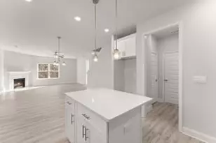 636 Bald Ridge Cir, Demorest, GA 30535 - Photo 8