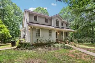 1319 Crumbley Rd, McDonough, GA 30252 - Photo 2