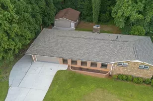 2042 Lake Lucerne Dr SW, Lilburn, GA 30047 - Photo 22