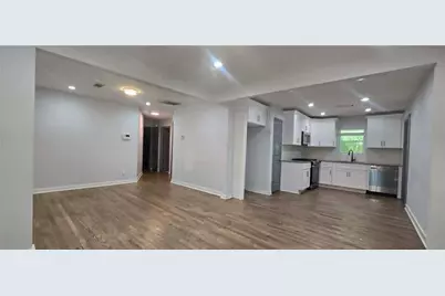 2410 Macon Drive SW, Atlanta, GA 30315 - Photo 8