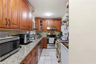 2524 Bradford Square NE, Atlanta, GA 30345 - Photo 16