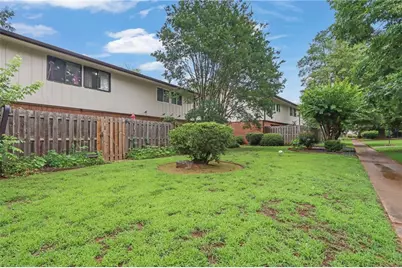 2524 Bradford Square NE, Atlanta, GA 30345 - Photo 30