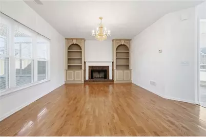 1660 Calvin Davis Circle, Lawrenceville, GA 30043 - Photo 8