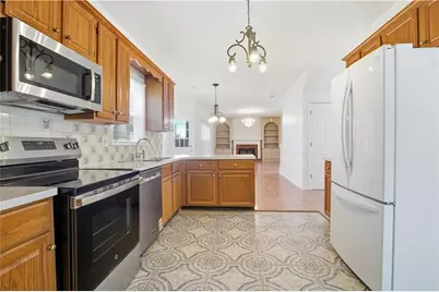 1660 Calvin Davis Circle, Lawrenceville, GA 30043 - Photo 12