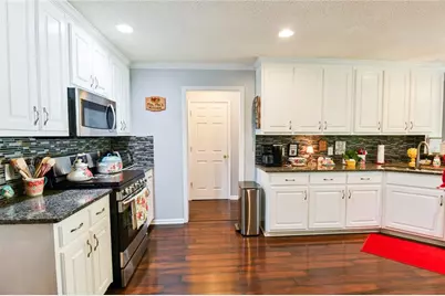 385 Glynnshire Court, Covington, GA 30016 - Photo 12