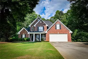 385 Glynnshire Ct, Covington, GA 30016 - Photo 2