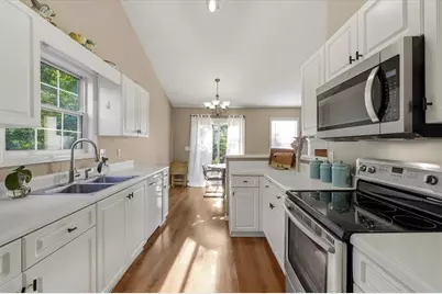 305 Chesapeake Ridge, Woodstock, GA 30189 - Photo 16