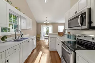 305 Chesapeake Ridge, Woodstock, GA 30189 - Photo 16
