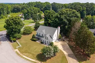 2615 Hamilton Parc Ln, Buford, GA 30519 - Photo 2