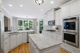 880 Colonial Ln, Milton, GA 30004 - Photo 10
