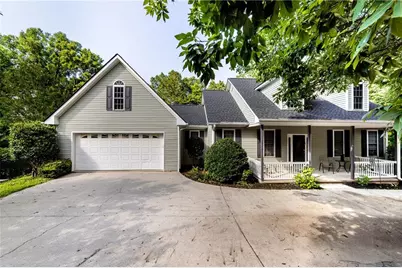 7822 Beachwood Drive, Murrayville, GA 30564 - Photo 1