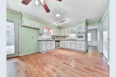 1043 Oakdale Drive SE, Smyrna, GA 30080 - Photo 2