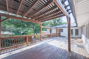 1043 Oakdale Dr SE, Smyrna, GA 30080 - Photo 34