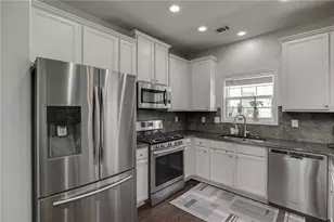 3680 Lake Pass Ln, Suwanee, GA 30024 - Photo 10