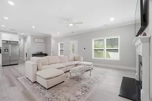 3355 Hillside Dr, Snellville, GA 30078 - Photo 12