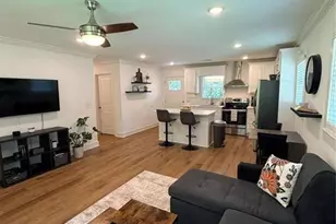 314 Spring St, Toccoa, GA 30577 - Photo 16