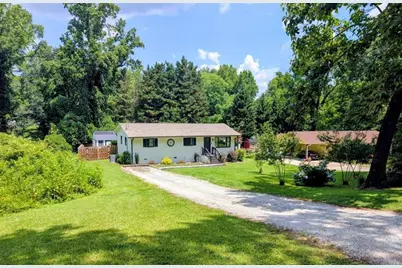 314 Spring Street, Toccoa, GA 30577 - Photo 1