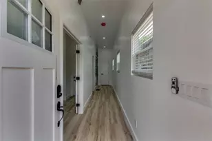 693 Ira St SW, Atlanta, GA 30310 - Photo 2