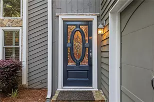 140 Fairway Ridge Dr, Alpharetta, GA 30022 - Photo 2