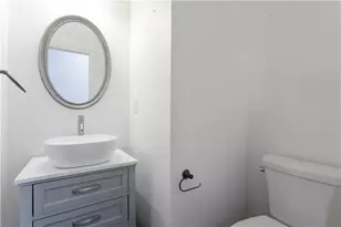 6005 Ambercrest Ct, Buford, GA 30518 - Photo 8