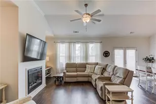 5434 Long Branch Way, Flowery Branch, GA 30542 - Photo 4