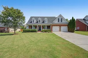 32 Colonial Cir NW, Cartersville, GA 30120 - Photo 2