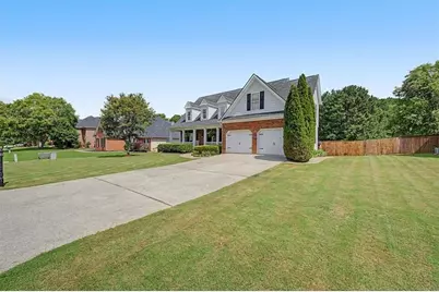32 Colonial Circle NW, Cartersville, GA 30120 - Photo 4