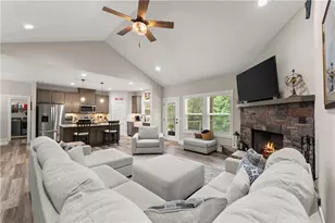 35 Chimney Ln, Cleveland, GA 30528 - Photo 12