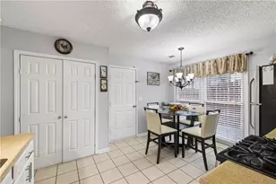 914 Wenham Ln, Lawrenceville, GA 30044 - Photo 10