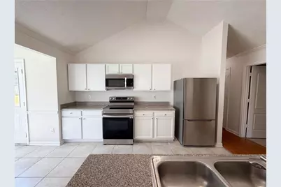 6774 Fairfax Court, Lithonia, GA 30038 - Photo 6