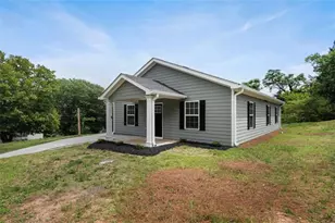2270 Floyd Rd, Gainesville, GA 30507 - Photo 6