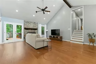 3962 N Indian Cir NW, Kennesaw, GA 30144 - Photo 4