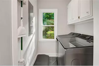 1055 Downing Court NE, Marietta, GA 30068 - Photo 18