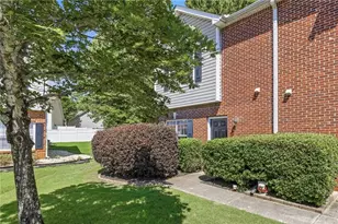 4350 Cypress Ct, Cumming, GA 30040 - Photo 4