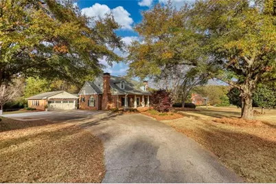 131 Upchurch Drive, McDonough, GA 30252 - Photo 4