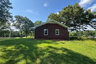1049 Ben Higgins Rd, Dahlonega, GA 30533 - Photo 14
