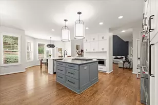 1215 Lake Washington Cir, Lawrenceville, GA 30043 - Photo 2