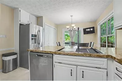 2358 Loren Falls Lane SW, Marietta, GA 30008 - Photo 14