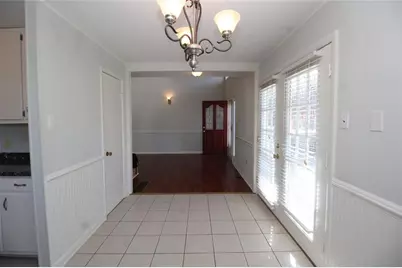 9240 Nova Drive, Gainesville, GA 30506 - Photo 10