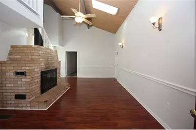 9240 Nova Drive, Gainesville, GA 30506 - Photo 2