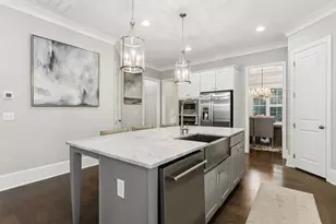 211 Saddle Rd, Alpharetta, GA 30009 - Photo 18