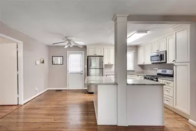 1424 Hosea L Williams Drive NE, Atlanta, GA 30317 - Photo 12