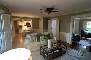 10985 Wilshire Chase Dr, Johns Creek, GA 30097 - Photo 8