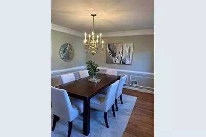 10985 Wilshire Chase Drive, Johns Creek, GA 30097 - Photo 6