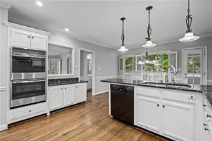 10985 Wilshire Chase Dr, Duluth, GA 30097 - Photo 14